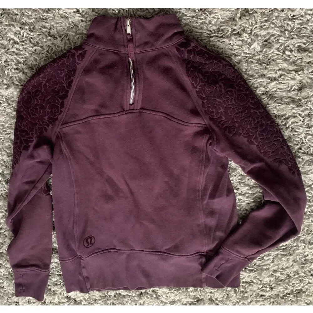 Lululemon Floral velvet Flock MAROON  Pullover Mock SWEATSHIRT sz 8